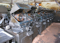 Slicing machine 